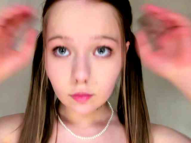 MelMooon webcam
