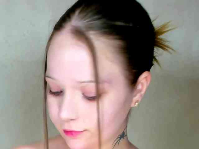 MelMooon webcam