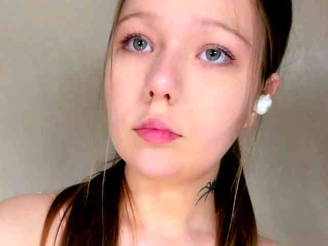 MelMooon webcam