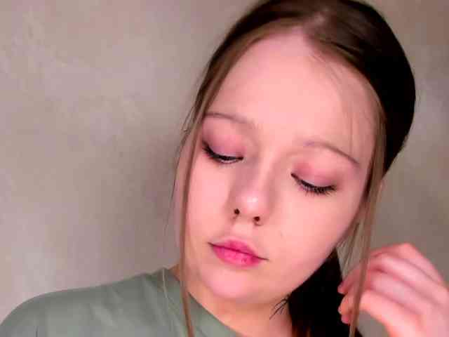 MelMooon webcam