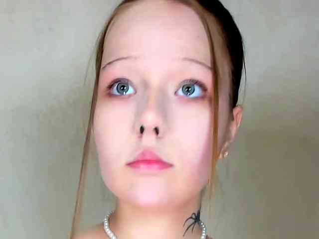 MelMooon webcam