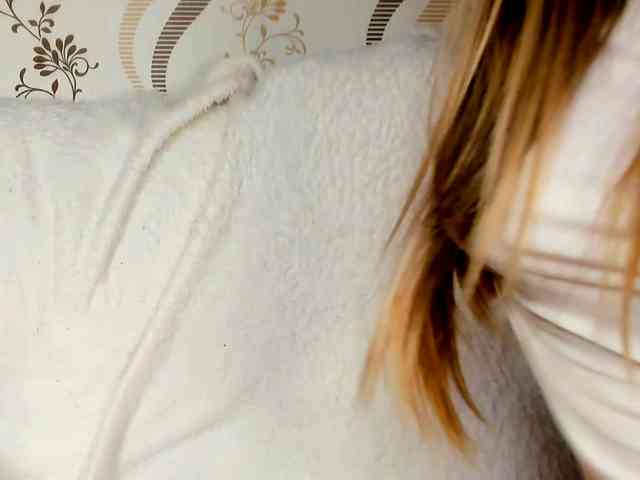 MelMooon webcam