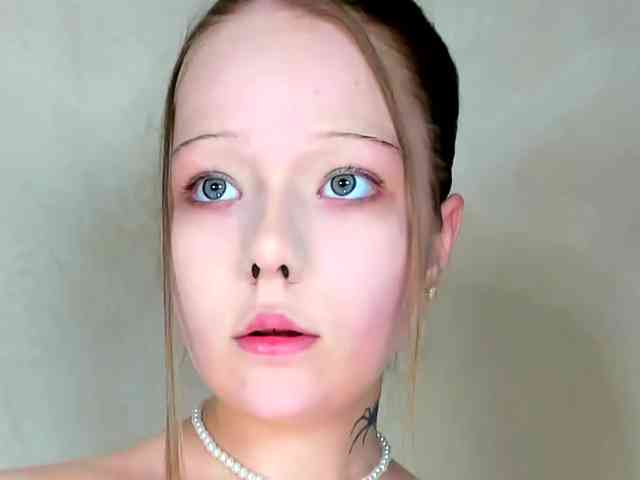 MelMooon webcam