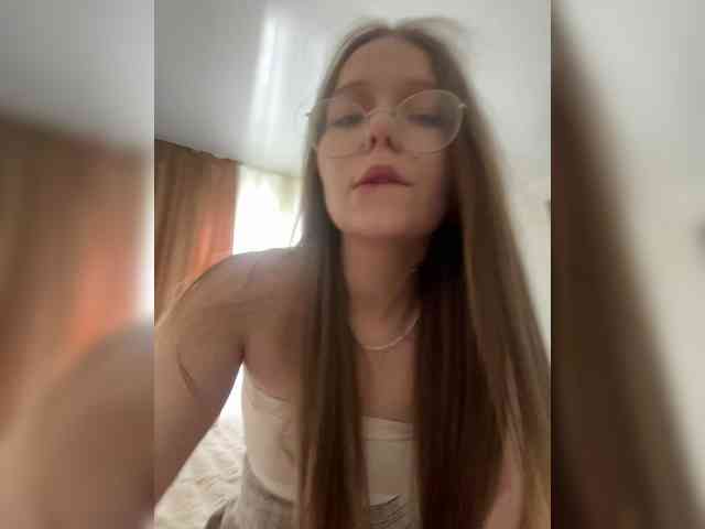 MelMooon webcam