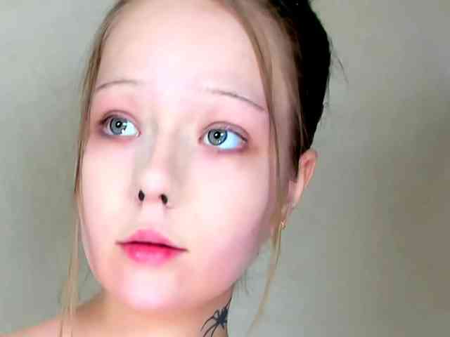 MelMooon webcam