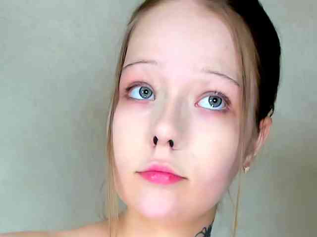 MelMooon webcam