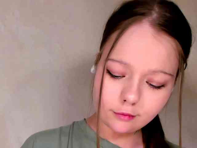 MelMooon webcam