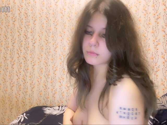 Crystal-Porn-Love live cam on BongaCams