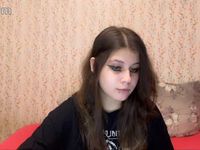 Crystal-Porn-Love live cam on BongaCams