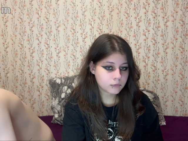 Crystal-Porn-Love live cam on BongaCams