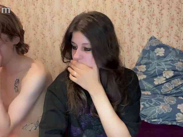 Crystal-Porn-Lov... Live Webcam on BongaCams