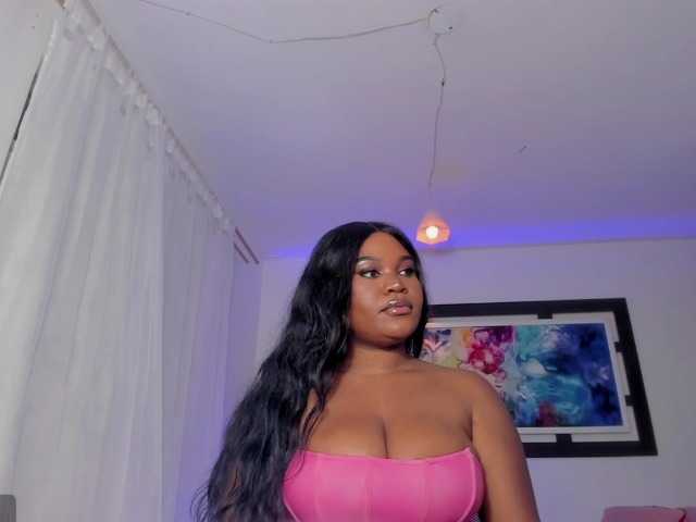 Scarlett19's BongaCams show and profile