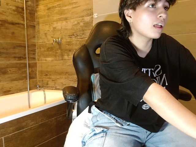BryceEvans live cam on BongaCams