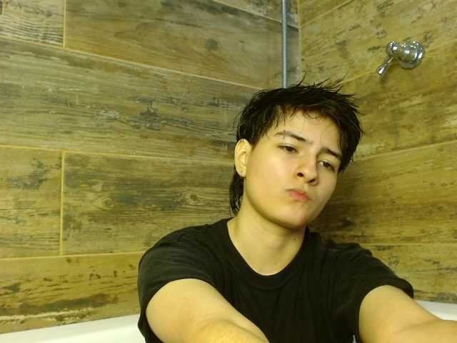 BryceEvans live cam on BongaCams