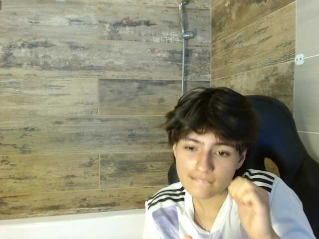 BryceEvans live cam on BongaCams