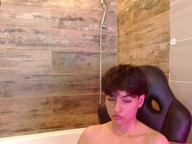 BryceEvans live cam preview