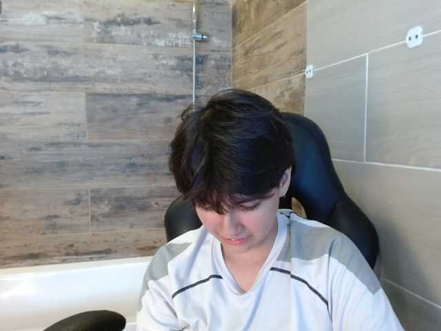 BryceEvans live cam on BongaCams