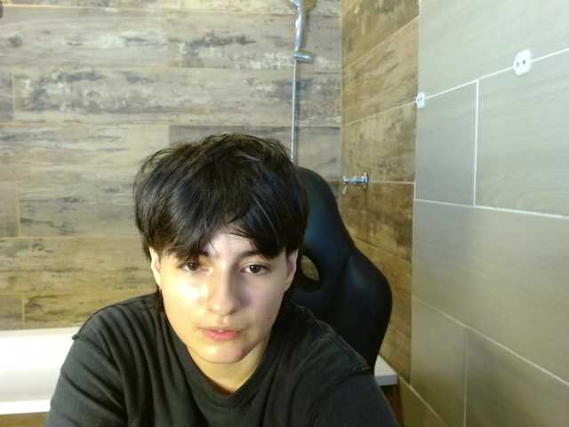 BryceEvans live cam on BongaCams
