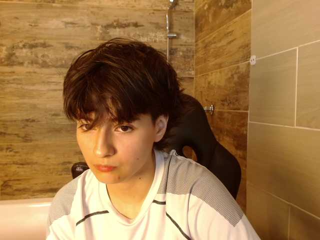 BryceEvans live cam on BongaCams