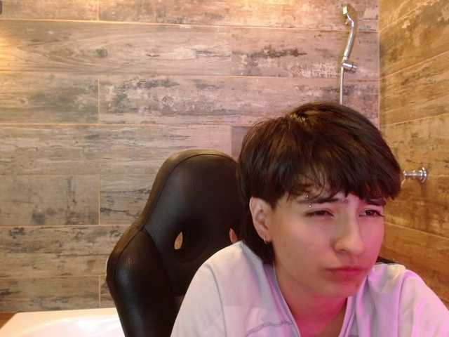 BryceEvans live cam on BongaCams