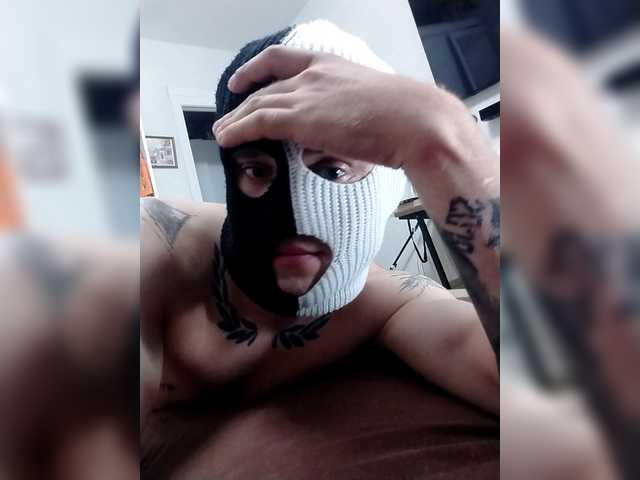 Oyster-lemon live webcam show