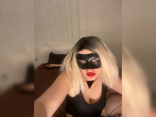 Oyster-lemon's BongaCams show and profile