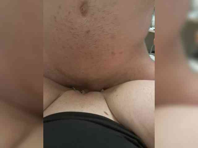 Oyster-lemon webcam