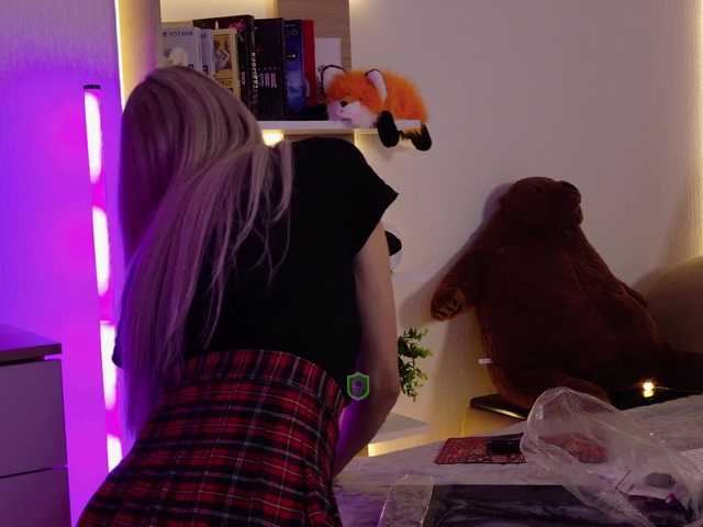 Katerina-space live cam on BongaCams