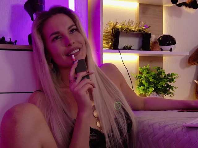 Katerina-space live webcam show