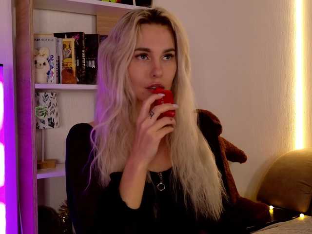 Live трансляция Kocmoc_Katerina - slutnetki.online
