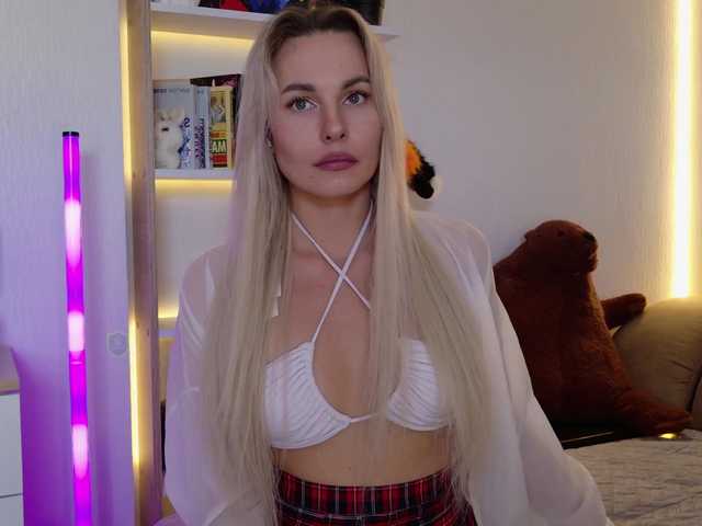 Katerina-space live webcam show
