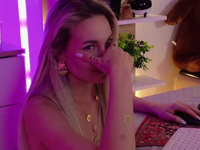 Katerina-space live webcam show