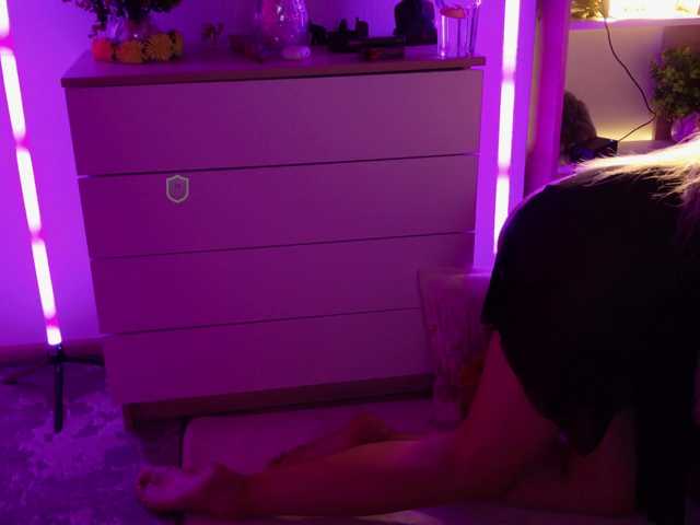 Katerina-space live webcam show