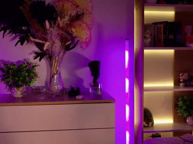 Katerina-space live cam on BongaCams