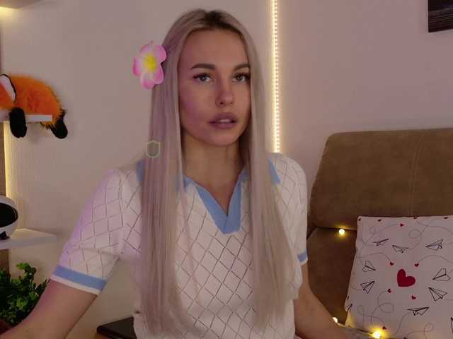 Katerina-space live cam on BongaCams