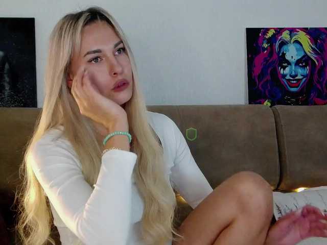 Katerina-space's BongaCams show and profile