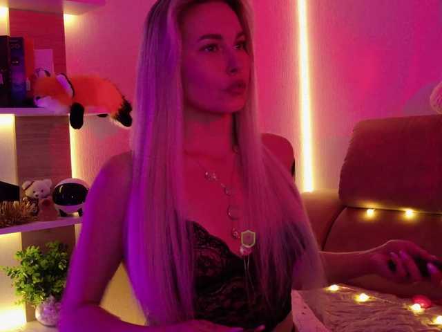 Katerina-space live webcam show