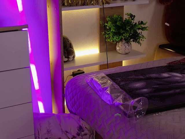 Katerina-space live webcam show