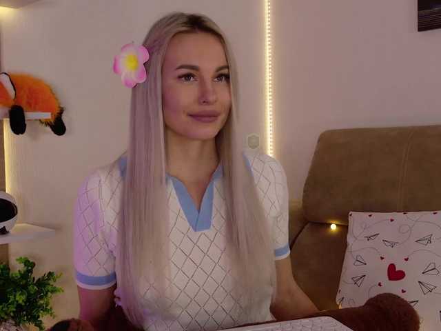 Katerina-space live cam on BongaCams