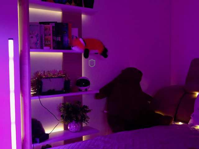 Katerina-space live cam on BongaCams