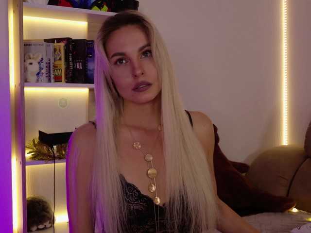 katerina-space cam belle