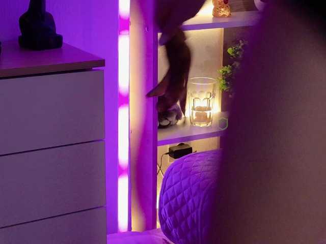 Katerina-space live cam on BongaCams