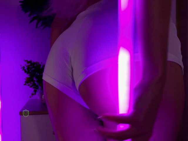 Katerina-space live cam on BongaCams