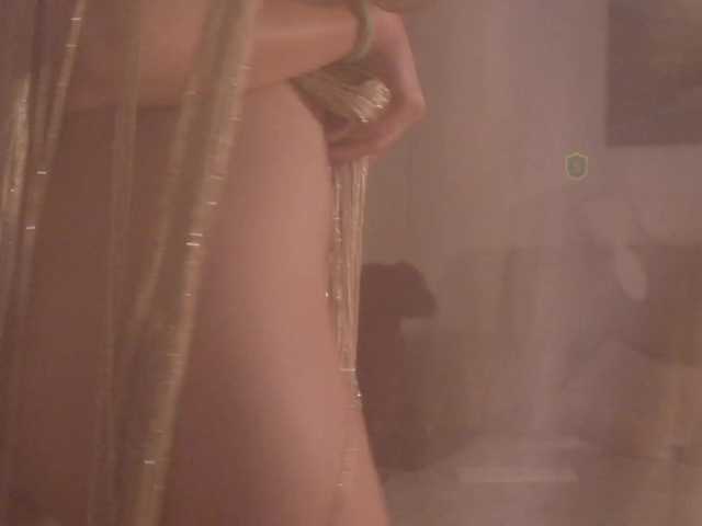 Katerina-space live cam on BongaCams