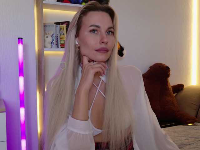 Katerina-space live webcam show
