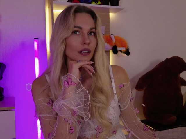 katerina-space cam belle