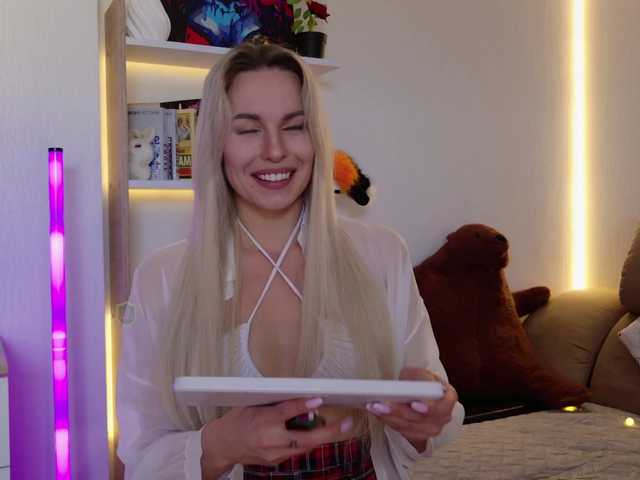 Katerina-space live webcam show