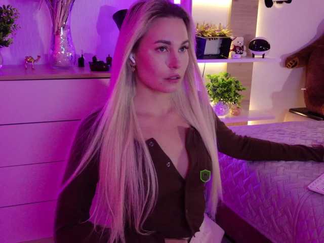 katerina-space live sex show