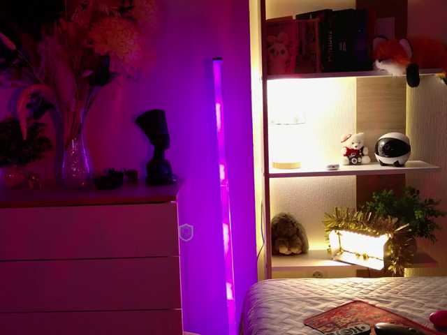 Katerina-space live cam on BongaCams