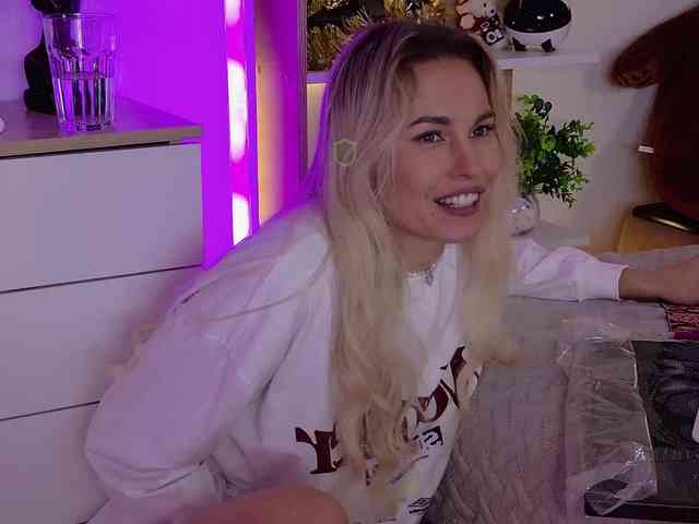 Kocmoc_Katerina webcam